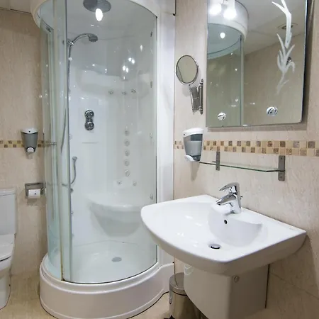 Tuguest Gracia Apartment *